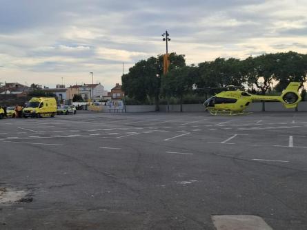 030925 HELICOPTER EMERGÈNCIES PLAÇA MERCAT 2.jpg