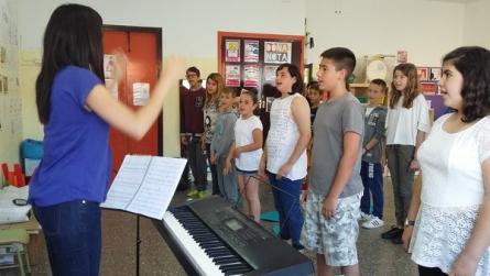 Assaig Cantania 6è B Charlie Rivel 2016
