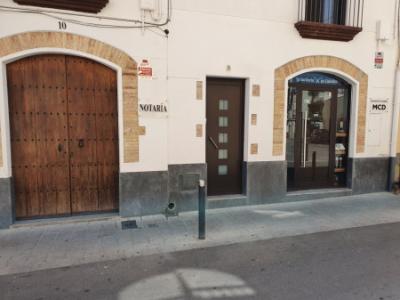 comerços-tancats-144-14-redim-w450-h450.jpg