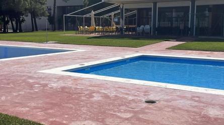 PISCINA MUNICIPAL POLIESPOTRIU 2023.jpeg